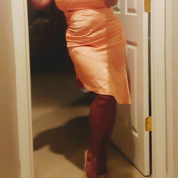 Satin asymmetrical strapless dress New 10 - Picture 9 of 11